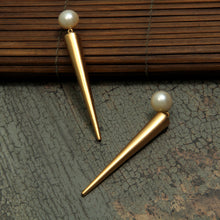 Load image into Gallery viewer, GOLD PLATED HALF PEARL AND POKE EARRING