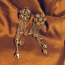 Load image into Gallery viewer, GOLD PLATED GHUNGROO FLOWER EARRING WITH CHAIN HANGING