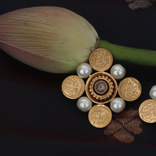 Load image into Gallery viewer, Gold Kasu Coin Indian Hair accessory with pearls