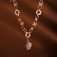 Load image into Gallery viewer, Heart of Venus Gold Plated Link Chain Necklace
