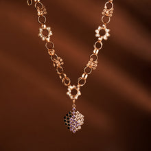 Load image into Gallery viewer, Heart of Venus Gold Plated Link Chain Necklace