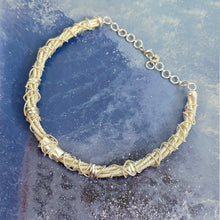 Load image into Gallery viewer, Boa 92.5 silver-plated choker necklace