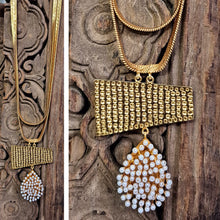 Load image into Gallery viewer, Art Deco Pearl Cluster Gold Necklace