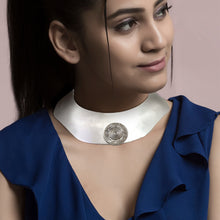 Load image into Gallery viewer, Sorceress Silver Collar Choker Necklace