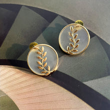 Load image into Gallery viewer, Hermes foliage and acrylic gold earrings