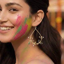 Load image into Gallery viewer, Gold Floral Teardrop Hoops