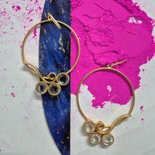 Load image into Gallery viewer, Dew Drops Hoop Earrings