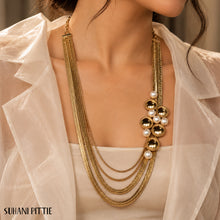 Load image into Gallery viewer, Dramatic surya and pearl gold necklace