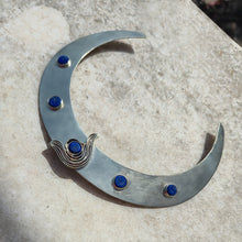Load image into Gallery viewer, Helena Statement Choker in German Silver and Lapis Lazuli