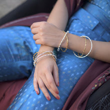 Load image into Gallery viewer, Metal blend Bangle