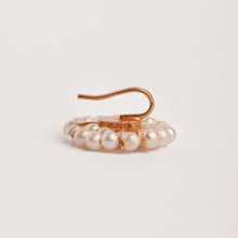 Load image into Gallery viewer, GOLD PLATED ROUND PEARL & POLKI NOSE PIN