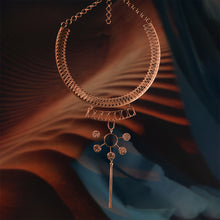 Load image into Gallery viewer, FLOW OF NILE EXAGGERATED NECKLACE