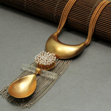 Load image into Gallery viewer, GOLD PLATED DORI CHAIN NECKPIECE WITH STEEL CHAIN,HORN,WIRE PEARLS,ACRYLIC PIPE AND DROP PENDENT