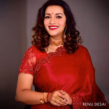 Load image into Gallery viewer, GOLD TONED LILY ARM BAND WITH CREST &amp; MOGRA BUD FLUTE DETAIL - Worn by Renu Desai
