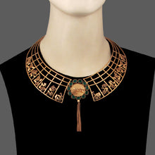 Load image into Gallery viewer, GOLD PLATED MESH HASLEE WITH WILDERNESS AND BERYL XTL ROUND AND TASSEL