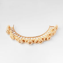 Load image into Gallery viewer, Pearl bunch mohawk Worn by Sonam Kapoor