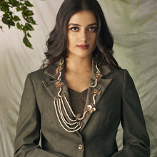 Load image into Gallery viewer, Jungle escape Necklace