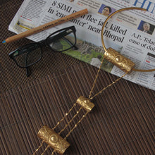 Load image into Gallery viewer, GOLD PLATED WIRE NECKPIECE WITH INDIAN WORK DRUMS WORN BY PRIYANKA CHOPRA