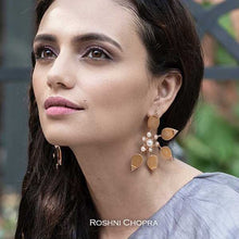 Load image into Gallery viewer, women's-accessories