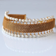 Load image into Gallery viewer, Long Pearl Necklace