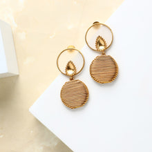 Load image into Gallery viewer, Layered lines earring with Acrylic Worn by Anushka Sharma