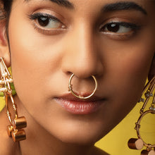 Load image into Gallery viewer, Round Spectrum Ring