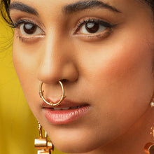 Load image into Gallery viewer, Round Spectrum Ring