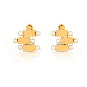 GOLD TONED BRICK AND PEARL GRADUATED TRIO STUD EARRINGS