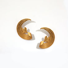 Load image into Gallery viewer, Hearty harvest earring