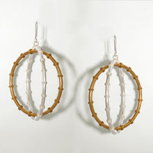 Load image into Gallery viewer, Metal blend hoop earring