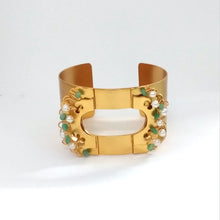 Load image into Gallery viewer, Green stone and pearl gold hand cuff
