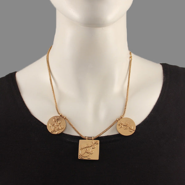Caerus gold plated foliage brick neckpiece
