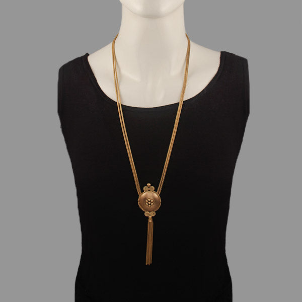 Aura gold long neckpiece with tassle