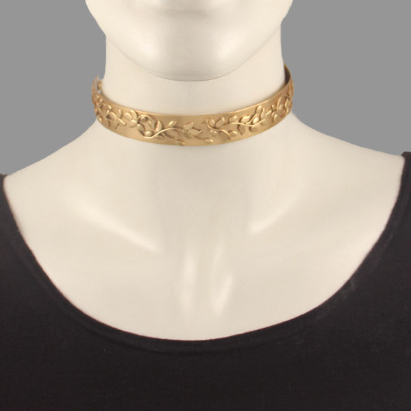 Megara foliage choker neckpiece