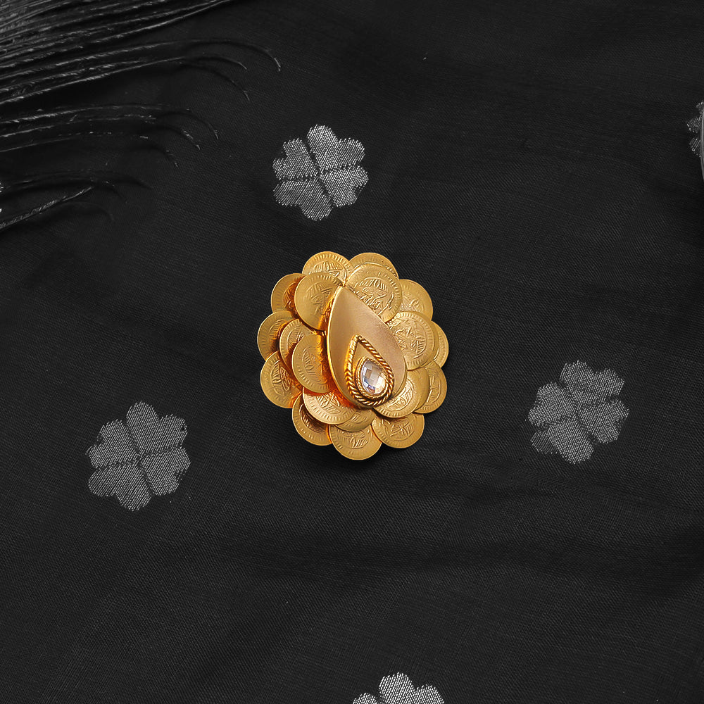 Gold coin cluster peacock ring with crystal – Suhani Pittie