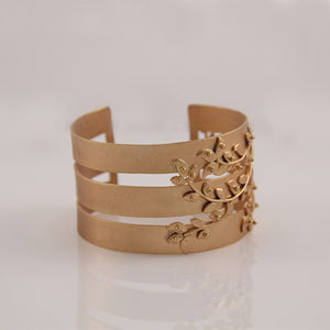 GOLD PLATED 3 STRIP CUFF WITH FOLIAGE ON 1 SIDE