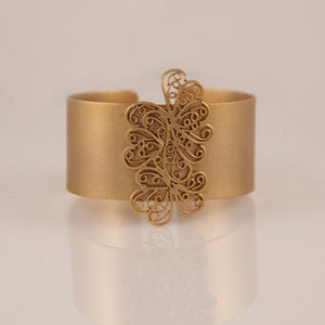 GOLD PLATED PLAIN CUFF WITH JALI