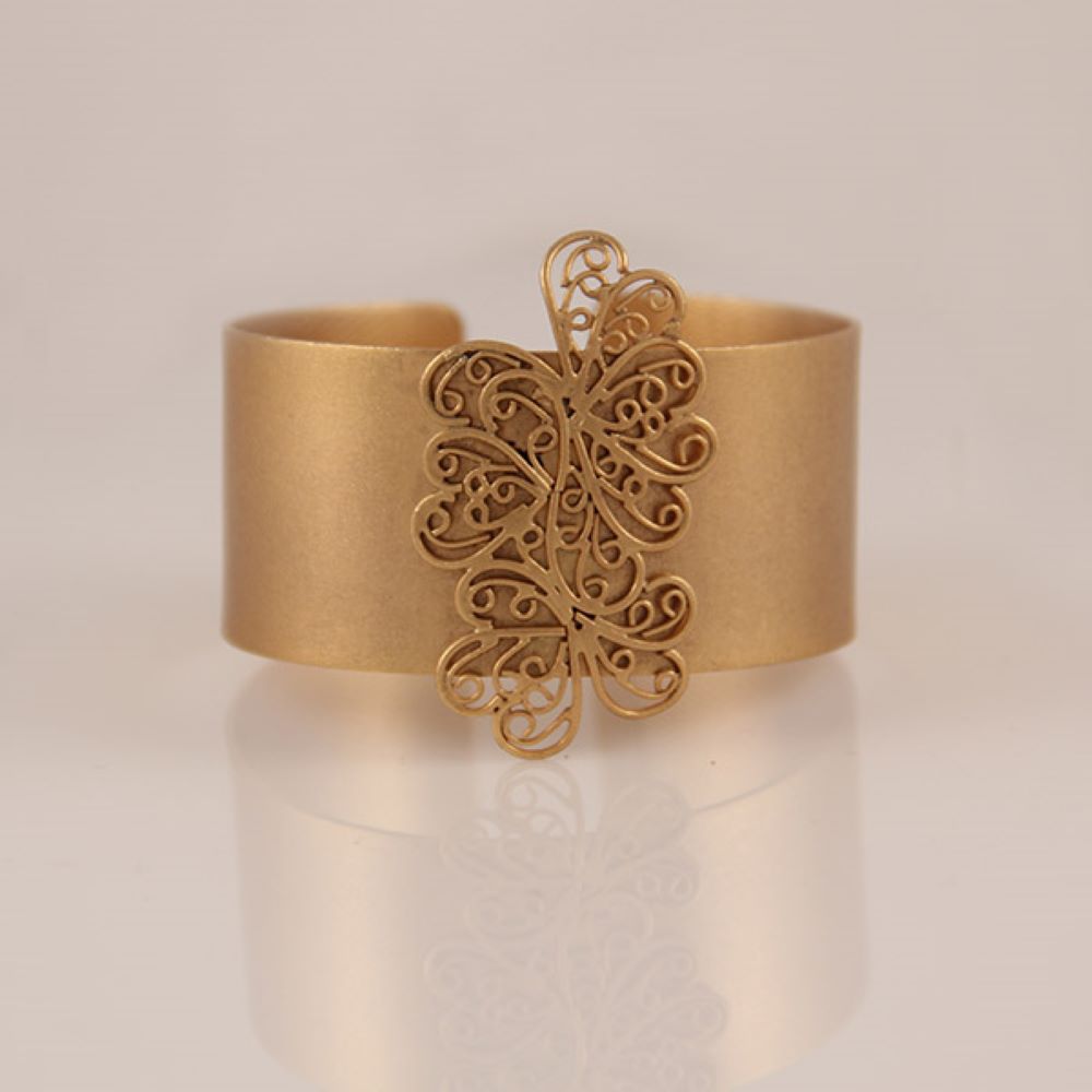 GOLD PLATED PLAIN CUFF WITH JALI