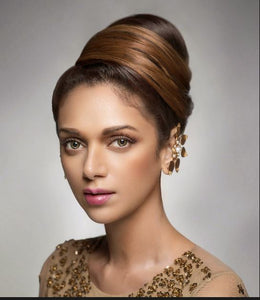 Gold Five Petal Ear cuff with Pearl Clusters Worn by Aditi Rao