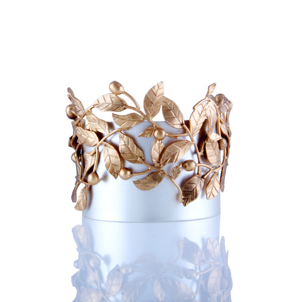 SILVER PLATED CUFF WITH GOLD PLATED SARRATE LEAVES ON 1 SIDE