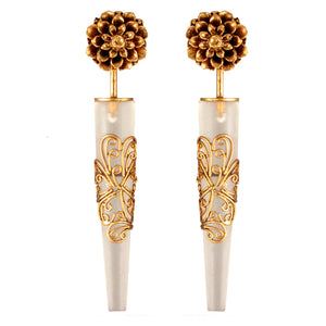 GOLD PLATED MARIGOLD AND ACRYLIC POKE EARRING
