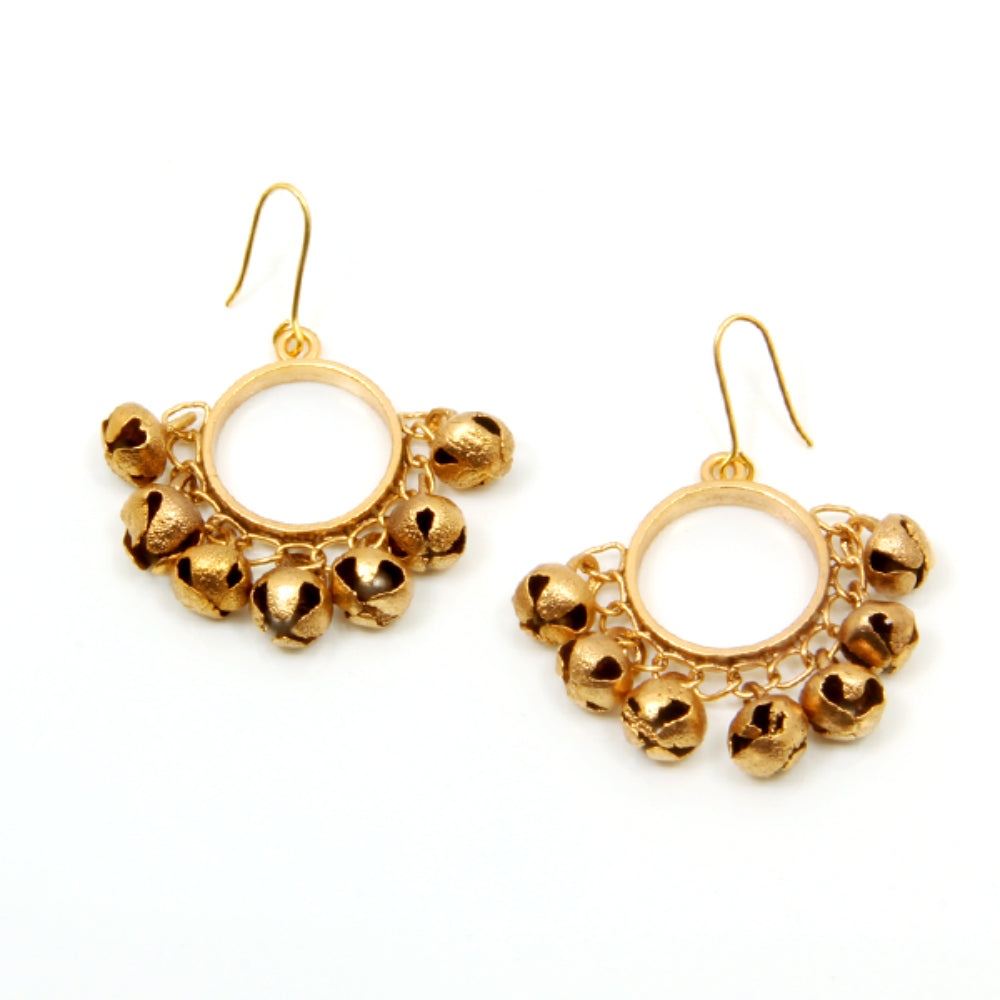GOLD PLATED ROUND EARRING WITH GHUNGROO HANGING