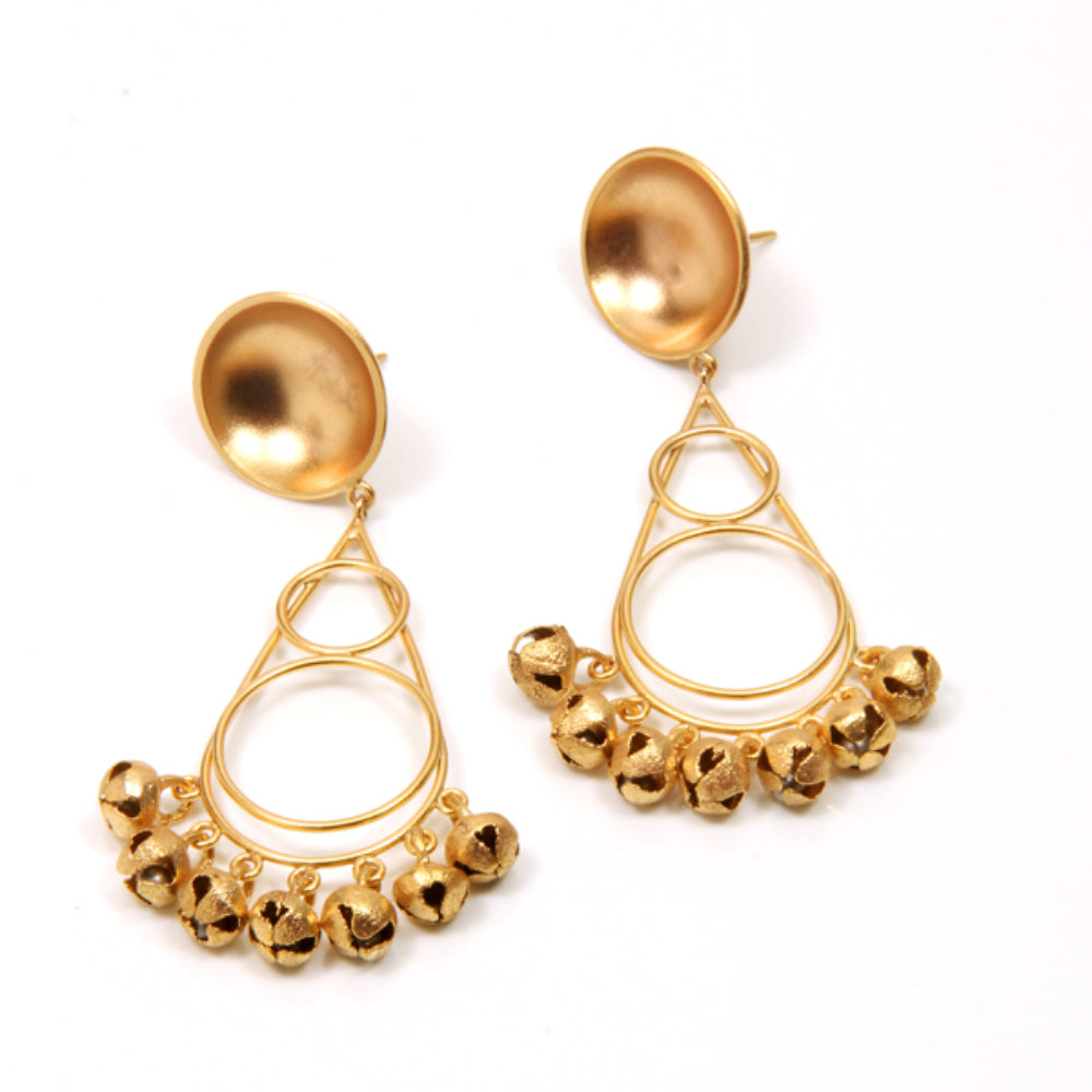 GOLD PLATED KATURI AND WIRE DROP EARRING WITH GHUNGROO HANGING