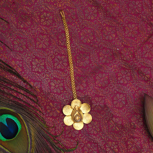 Gold coin flower maang tikka with crystal