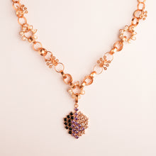 Load image into Gallery viewer, Heart of Venus Gold Plated Link Chain Necklace
