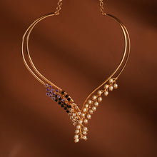 Load image into Gallery viewer, High Queen Pearl Neckpiece
