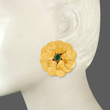 Load image into Gallery viewer, Gold Kasu Foliage earrings with green crystals
