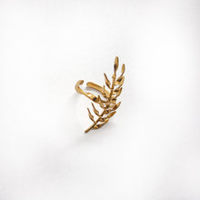 Load image into Gallery viewer, Gilded Grass Ring
