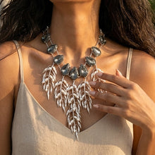 Load image into Gallery viewer, Dark Meadow Choker Necklace
