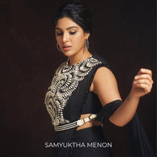 Load image into Gallery viewer, Idyllic Field Earring in Silver - Worn by Kajal Aggarwal &amp; Lavanya Tripati &amp; Samyuktha Menon
